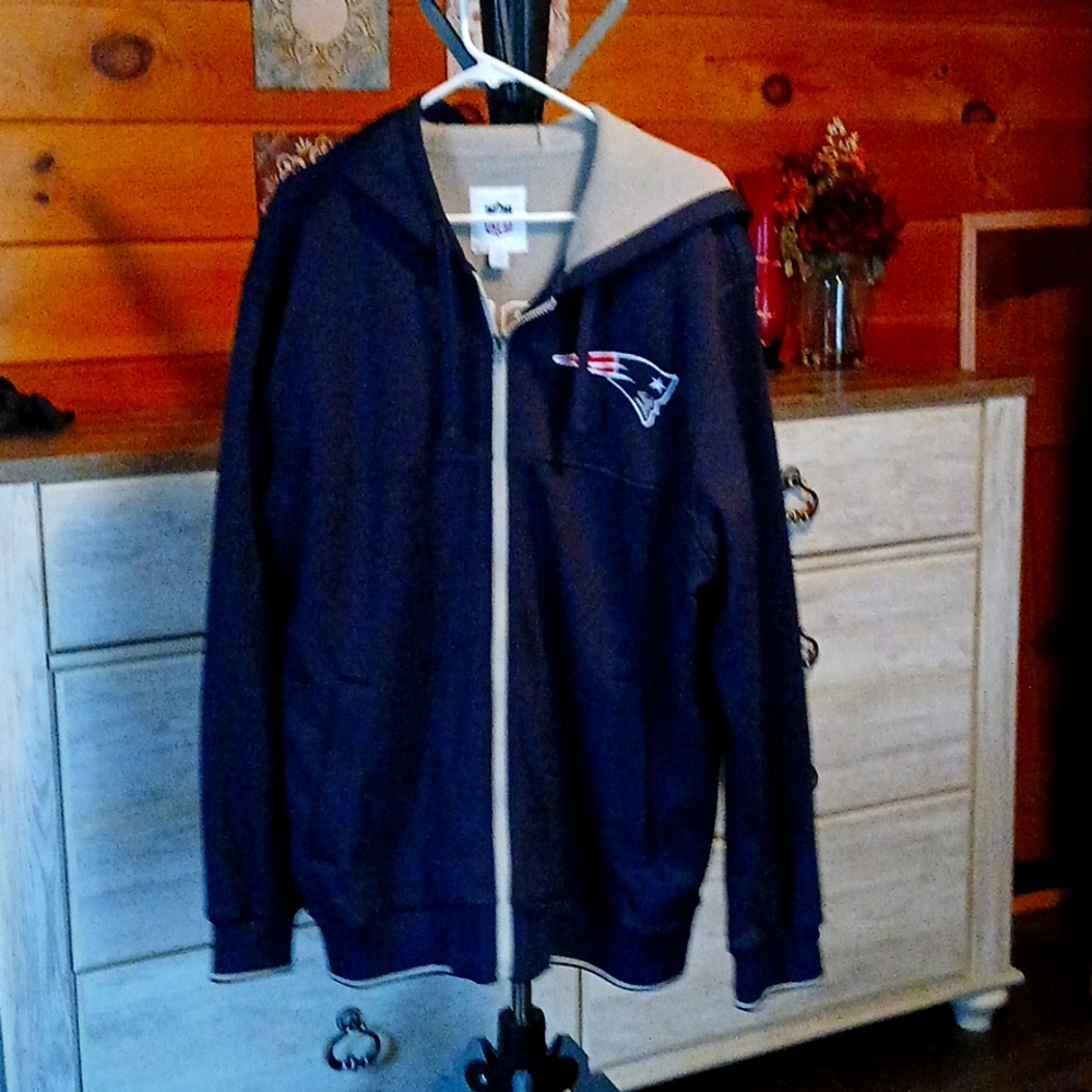 Hooded sweatshirt
